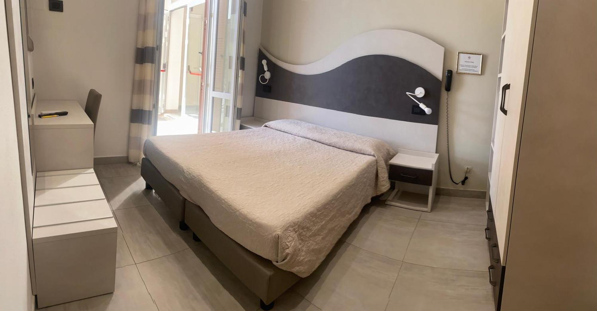 Hotel Roma Marina di Massa Luaran gambar