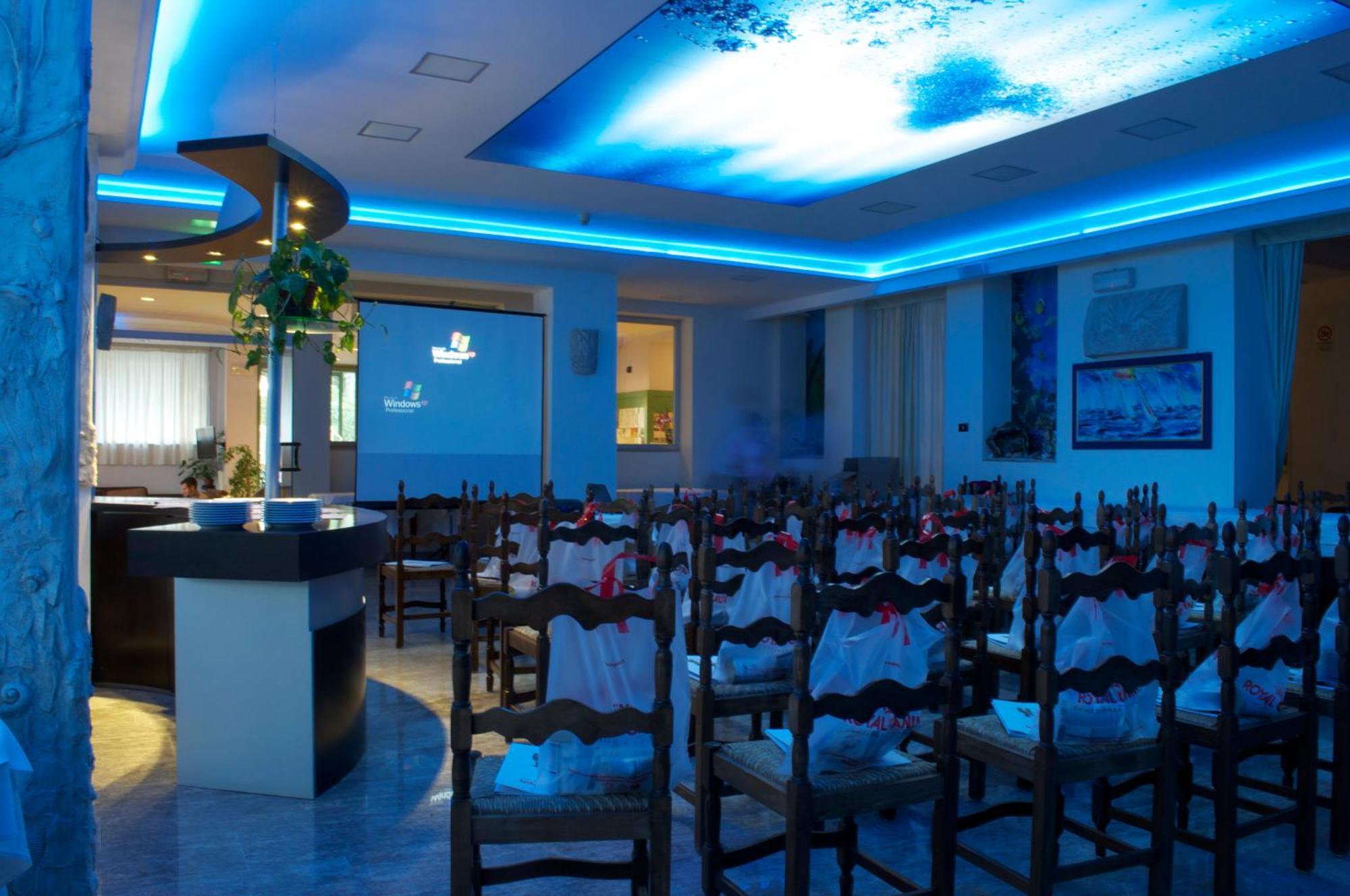 Hotel Roma Marina di Massa Luaran gambar