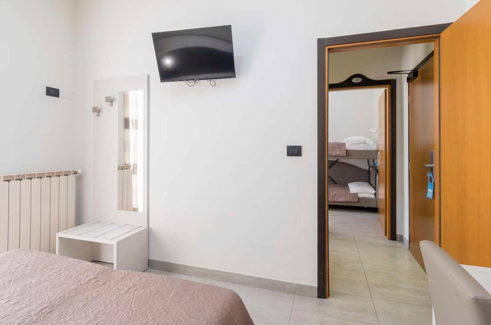 Hotel Roma Marina di Massa Luaran gambar