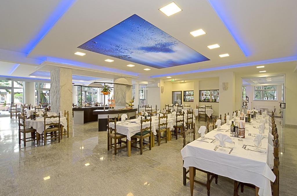 Hotel Roma Marina di Massa Luaran gambar